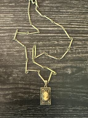 Art Deco Style Filigree Cameo Pendant Necklace